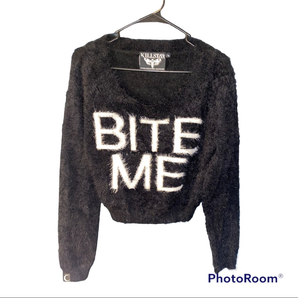Super soft, cropped sweater